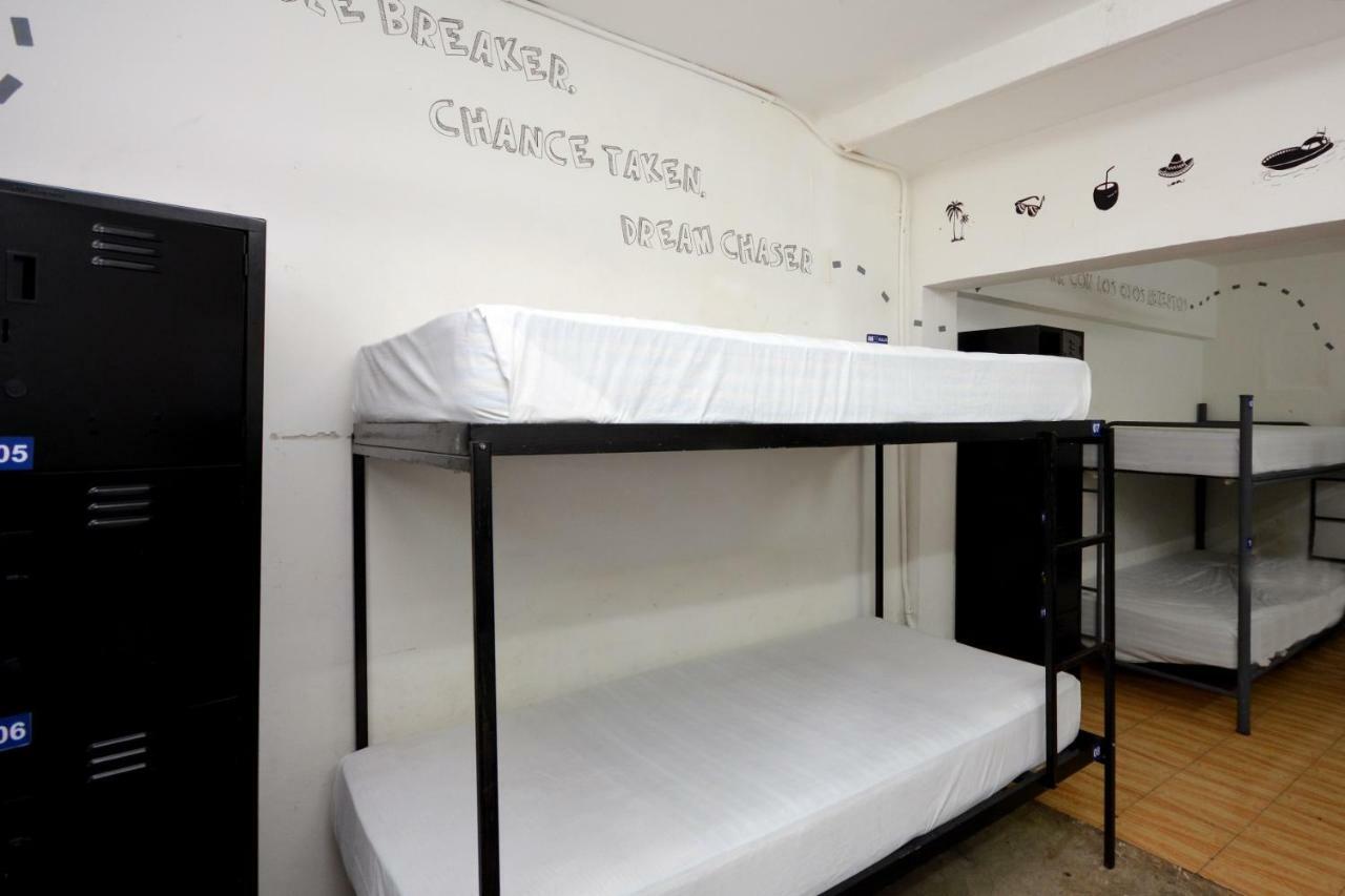Hostel 6/15 Плайя-дель-Кармен Екстер'єр фото